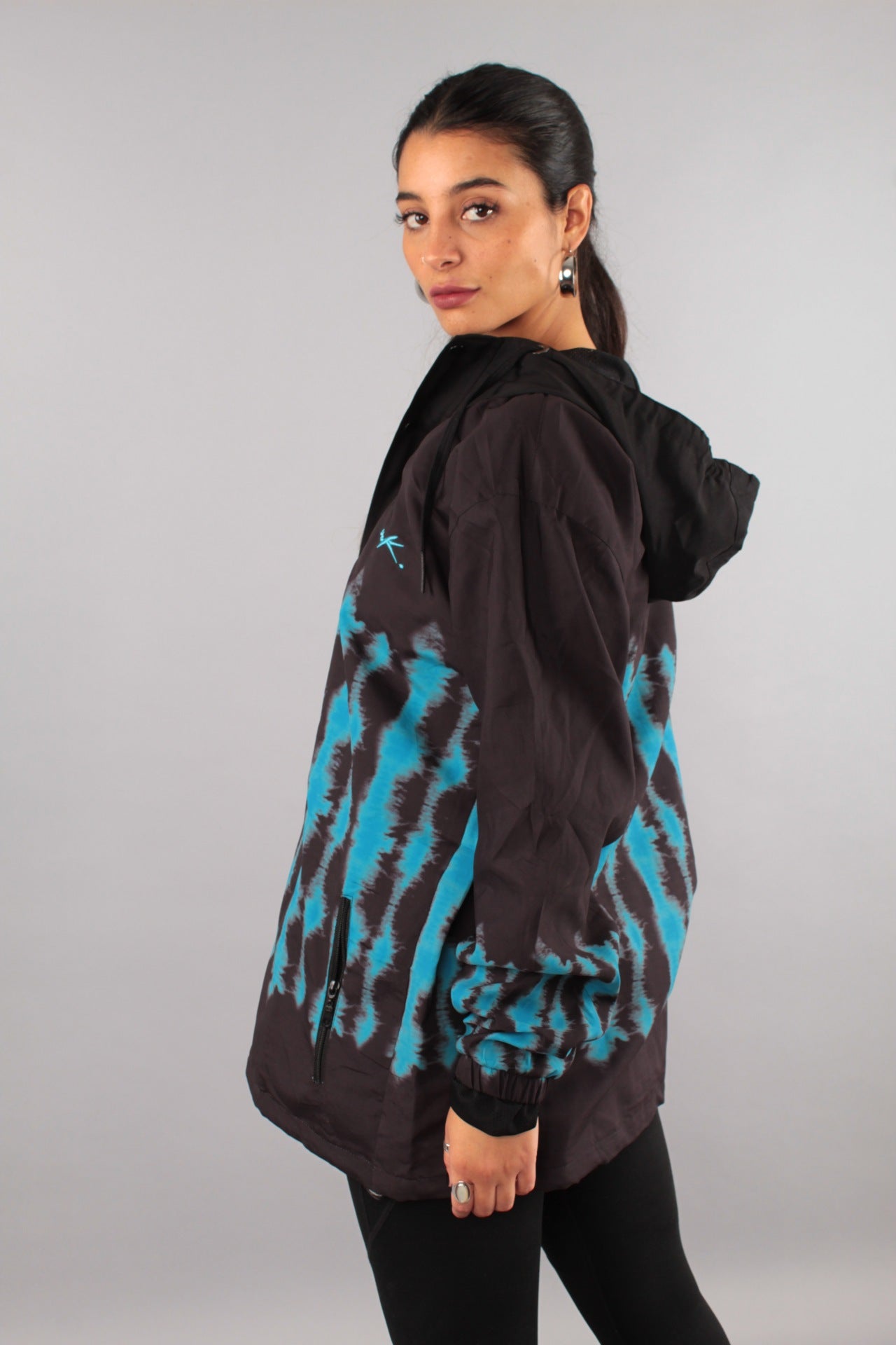 Jacket Cortaviento Monster Blue