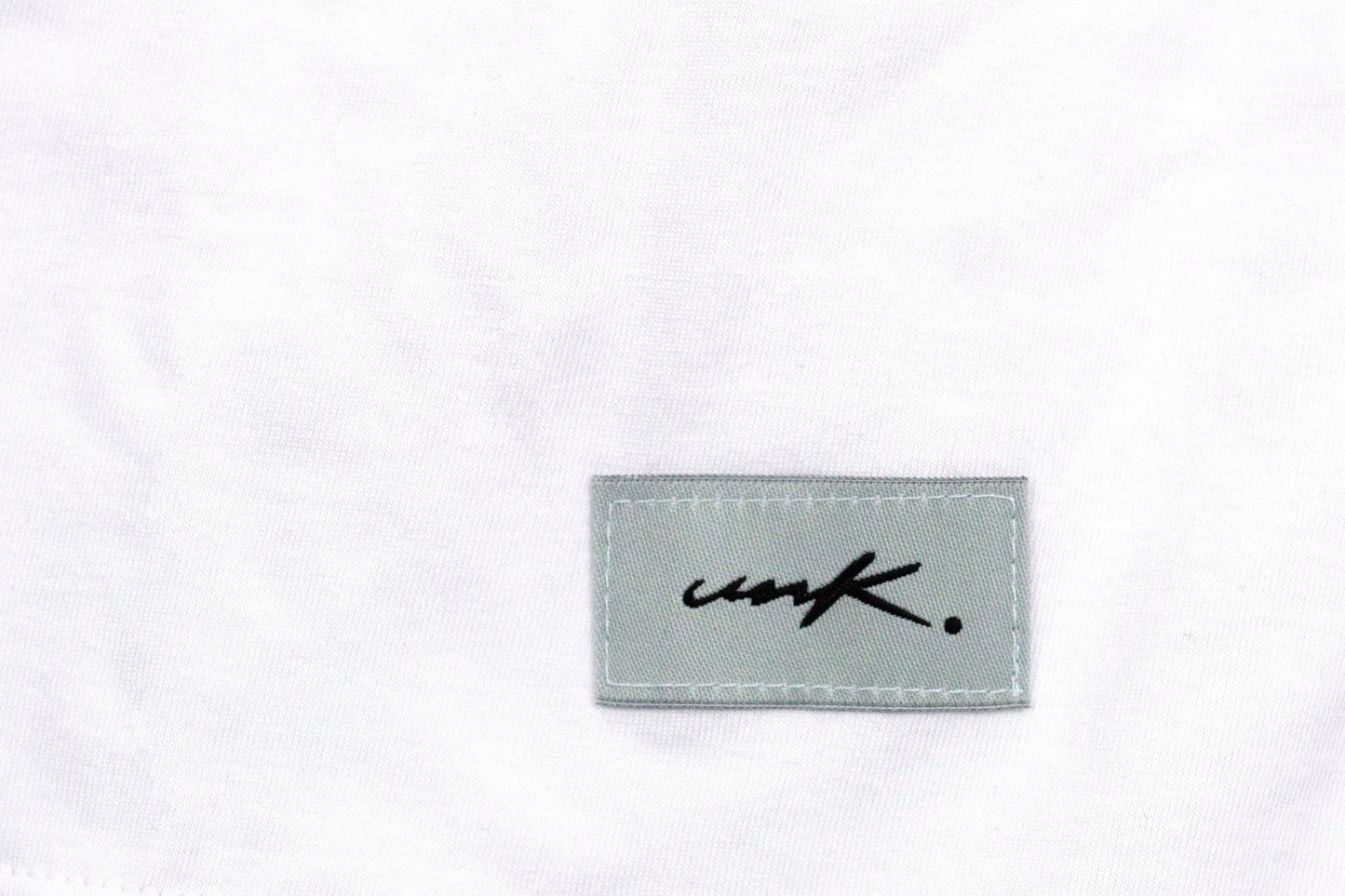 Polera Unk. Infinity Shine White